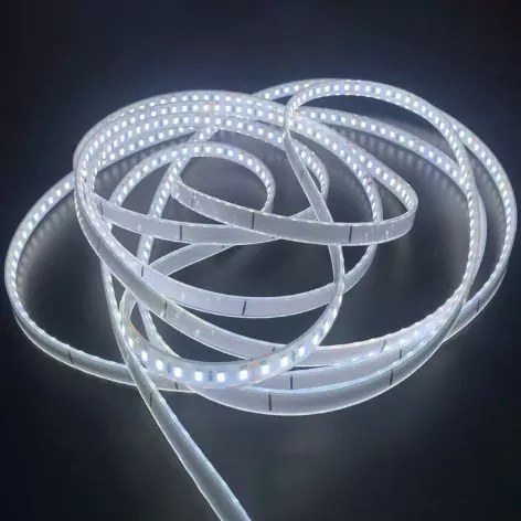 Por que escolher uma luz de tira LED de 12V ao ar livre para o seu próximo projeto?