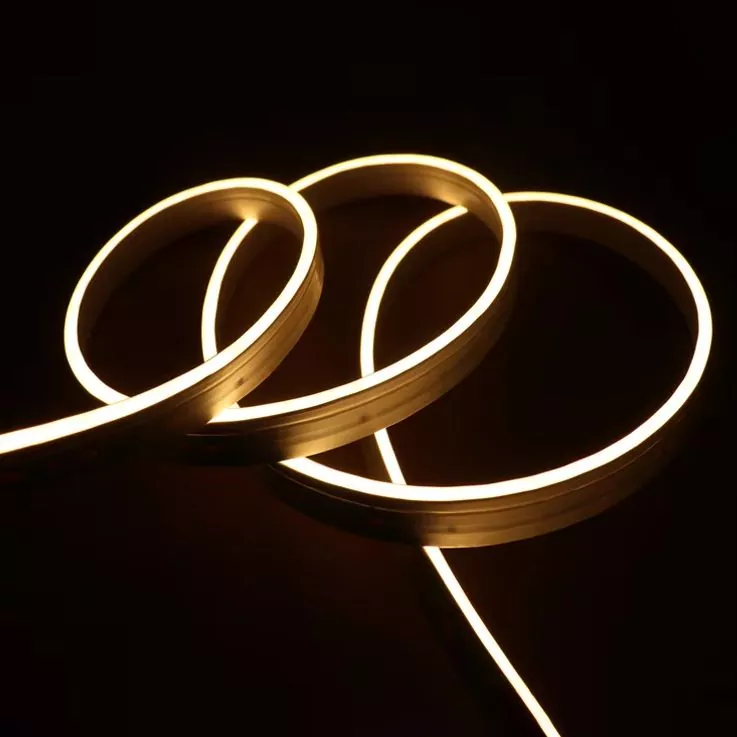Por que você deve escolher luzes de tira LED flexíveis externas para iluminação ao ar livre?